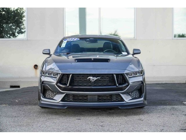 2024 Ford Mustang GT photo 2