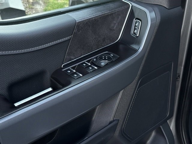 2024 Ford F-150 XLT  PowerBoost Full-Hybrid V6 3.5 L [13]