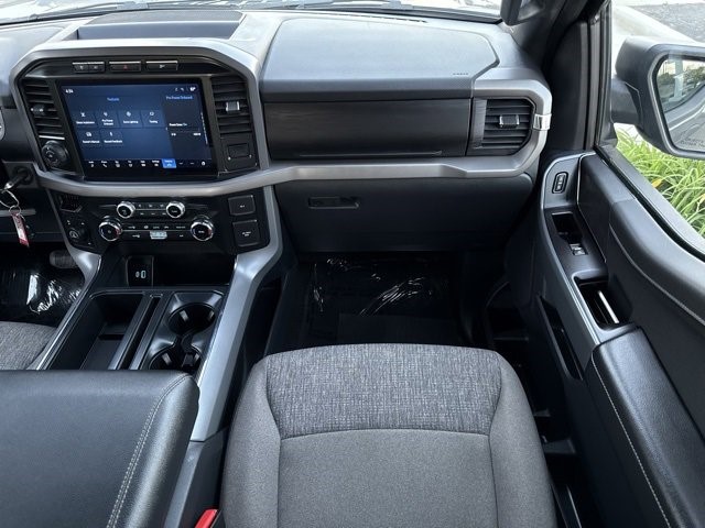 2024 Ford F-150 XLT  PowerBoost Full-Hybrid V6 3.5 L [26]