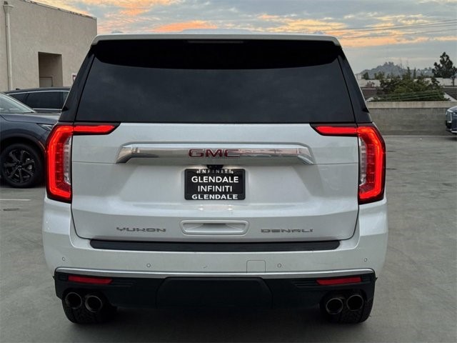 2021 Gmc Yukon Denali photo 4