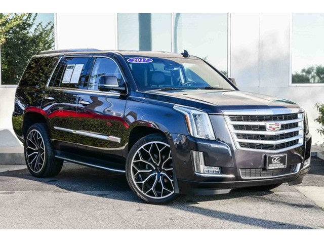 2017 Cadillac Escalade Luxury 4WD 4dr Luxury Gas V8 6.2L/376 [0]