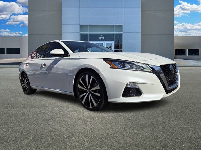 2019 Nissan Altima 2.5 Platinum 2.5 Platinum Sedan Regular Unleaded I-4 2.5 L/152 [2]