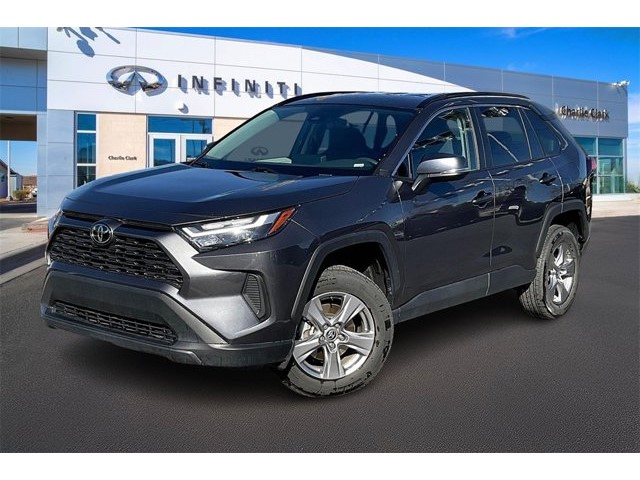 2025 Toyota RAV4 XLE XLE FWD Regular Unleaded I-4 2.5 L/152 [2]