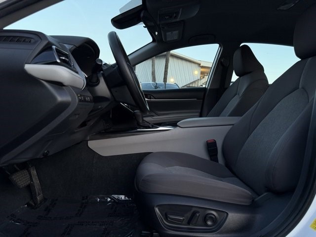 2023 Toyota Camry LE LE Auto Regular Unleaded I-4 2.5 L/152 [10]
