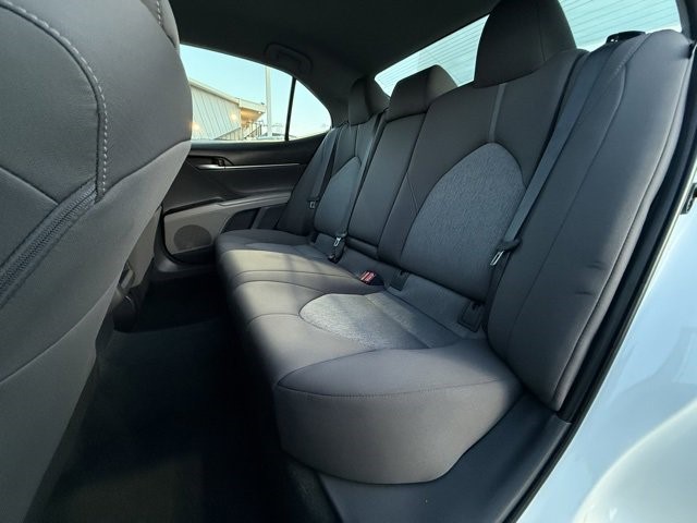 2023 Toyota Camry LE LE Auto Regular Unleaded I-4 2.5 L/152 [13]