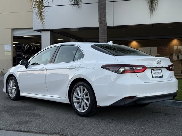 2023 Toyota Camry LE LE Auto Regular Unleaded I-4 2.5 L/152 [4]