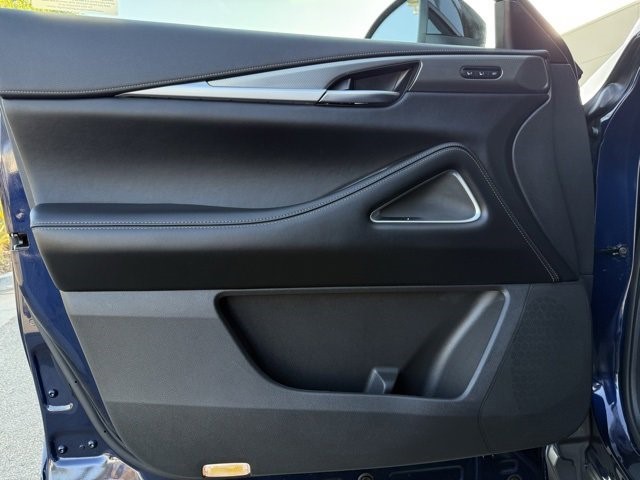 2025 INFINITI QX60 LUXE LUXE FWD Intercooled Turbo Premium Unleaded I-4 2.0 L/122 [11]