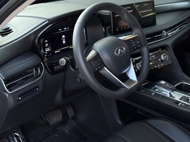 2025 INFINITI QX60 LUXE LUXE FWD Intercooled Turbo Premium Unleaded I-4 2.0 L/122 [13]