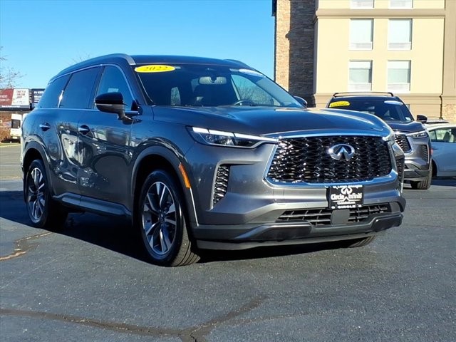 2022 INFINITI QX60 LUXE's photo