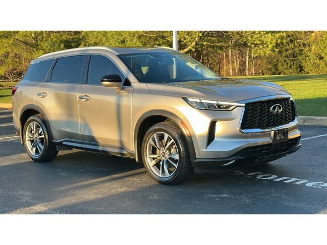 2023 INFINITI QX60 LUXE LUXE AWD Premium Unleaded V-6 3.5 L/213 [1]