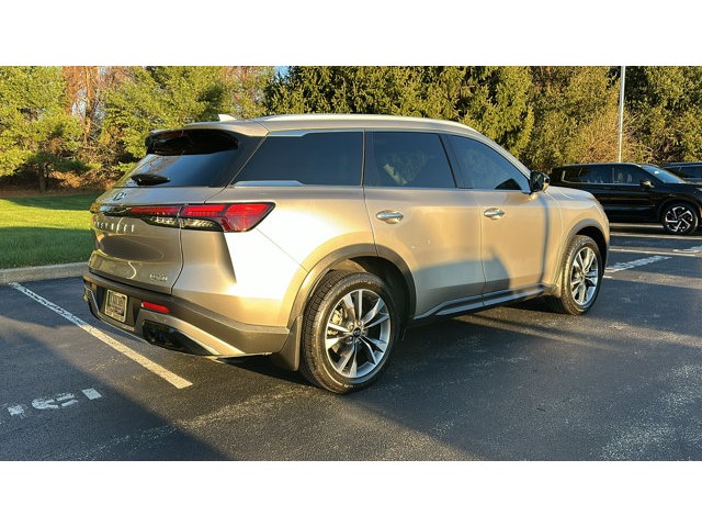 2023 INFINITI QX60 LUXE LUXE AWD Premium Unleaded V-6 3.5 L/213 [6]