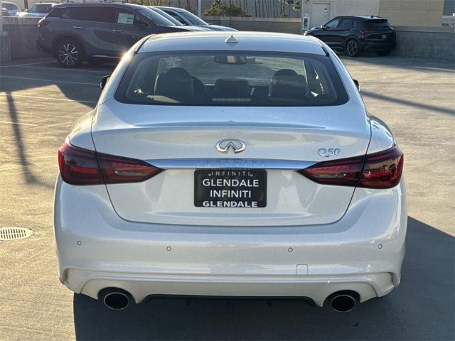 2024 Infiniti Q50 LUXE photo 2