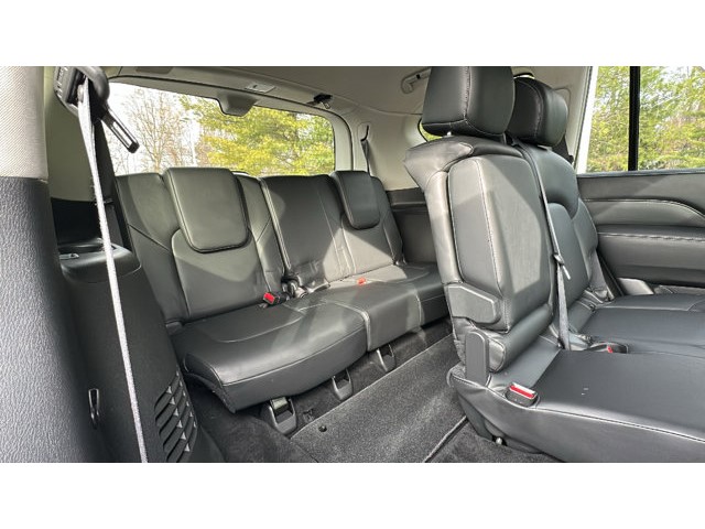 2024 INFINITI QX80 LUXE LUXE AWD Premium Unleaded V-8 5.6 L/339 [26]