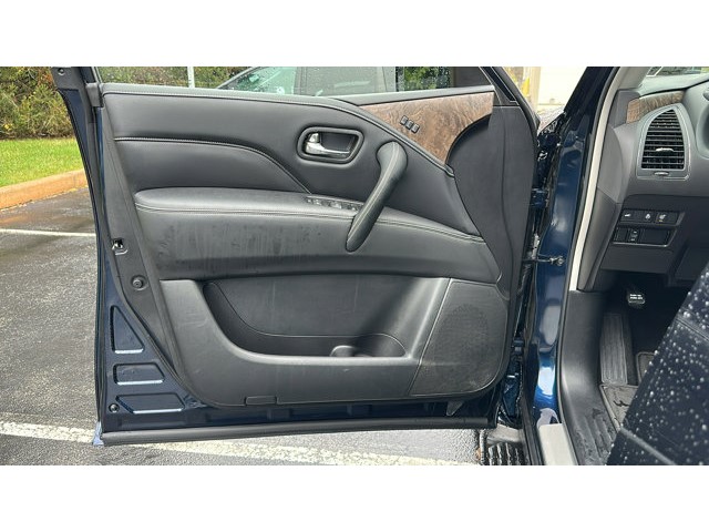 2023 INFINITI QX80 PREMIUM SELECT PREMIUM SELECT AWD Premium Unleaded V-8 5.6 L/339 [14]