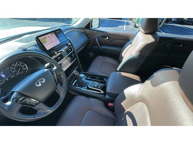 2024 INFINITI QX80 PREMIUM SELECT PREMIUM SELECT AWD Premium Unleaded V-8 5.6 L/339 [21]