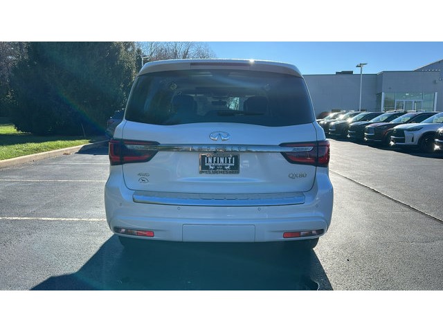 2024 INFINITI QX80 PREMIUM SELECT PREMIUM SELECT AWD Premium Unleaded V-8 5.6 L/339 [5]