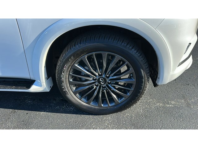 2024 INFINITI QX80 PREMIUM SELECT PREMIUM SELECT AWD Premium Unleaded V-8 5.6 L/339 [8]