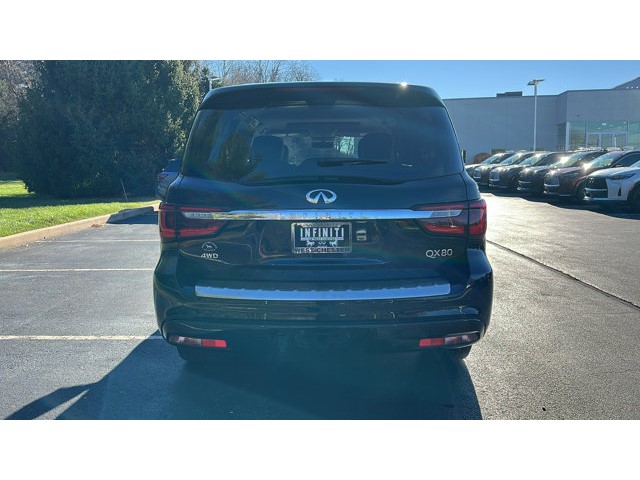 2024 INFINITI QX80 LUXE LUXE AWD Premium Unleaded V-8 5.6 L/339 [5]