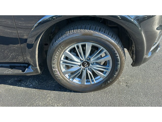 2024 INFINITI QX80 LUXE LUXE AWD Premium Unleaded V-8 5.6 L/339 [8]