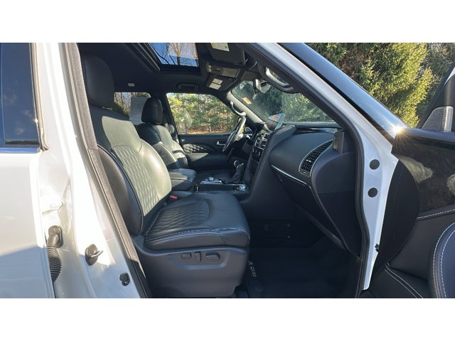 2024 INFINITI QX80 SENSORY SENSORY AWD Premium Unleaded V-8 5.6 L/339 [24]