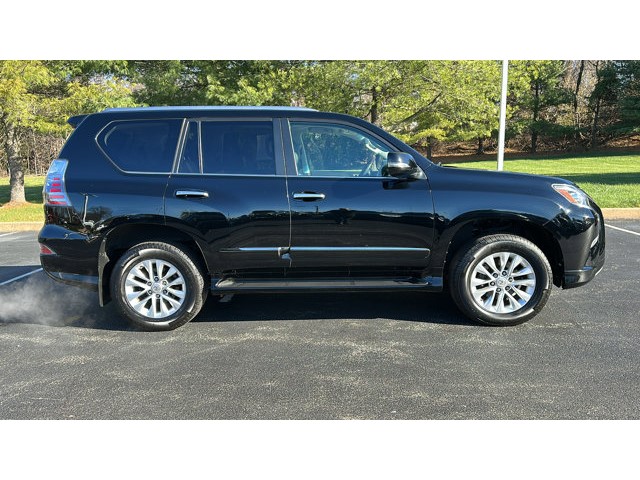 2019 Lexus GX 460  Premium Unleaded V-8 4.6 L/281 [27]