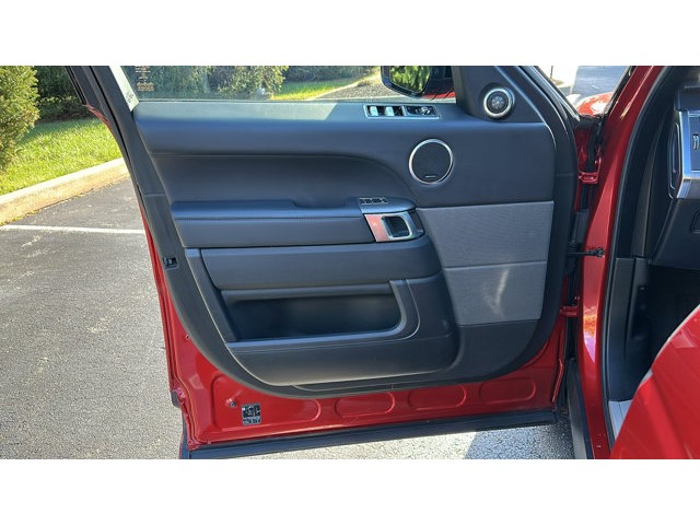 2021 Land Rover Range Rover Sport HST Turbo i6 MHEV HST Intercooled Turbo Gas/Electric I-6 3.0 L/183 [14]