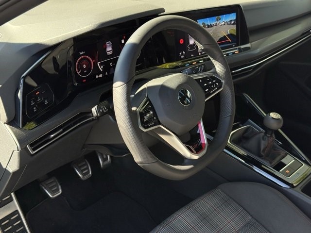 2023 Volkswagen Golf GTI SE 2.0T SE Manual Intercooled Turbo Regular Unleaded I-4 2.0 L/121 [13]