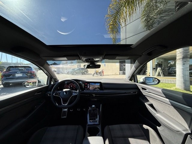 2023 Volkswagen Golf GTI SE 2.0T SE Manual Intercooled Turbo Regular Unleaded I-4 2.0 L/121 [22]