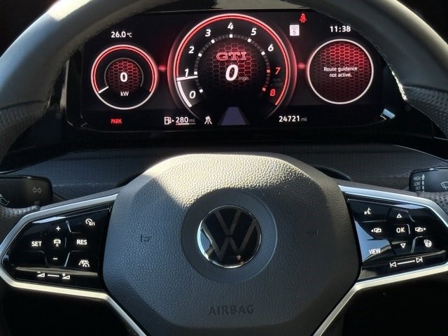 2023 Volkswagen Golf GTI SE 2.0T SE Manual Intercooled Turbo Regular Unleaded I-4 2.0 L/121 [30]