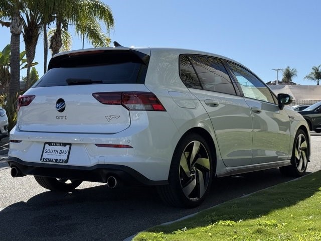 2023 Volkswagen Golf GTI SE 2.0T SE Manual Intercooled Turbo Regular Unleaded I-4 2.0 L/121 [6]