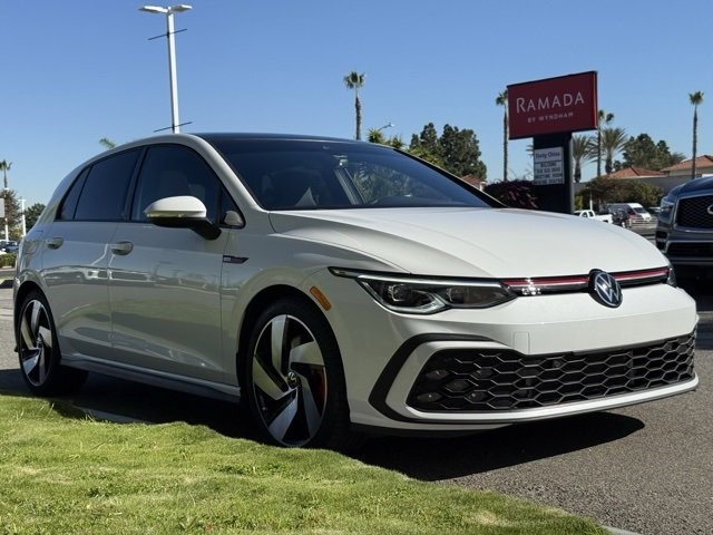 2023 Volkswagen Golf GTI SE 2.0T SE Manual Intercooled Turbo Regular Unleaded I-4 2.0 L/121 [8]