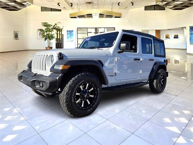 2018 Jeep Wrangler Unlimited Sport Sport 4x4 Regular Unleaded V-6 3.6 L/220 [0]