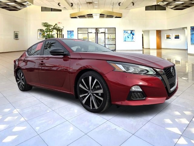 2021 Nissan Altima 2.0 SR 2.0 SR Sedan Intercooled Turbo Regular Unleaded I-4 2.0 L/122 [5]