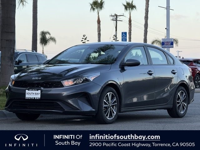 2023 Kia Forte LXS LXS IVT Regular Unleaded I-4 2.0 L/122 [0]