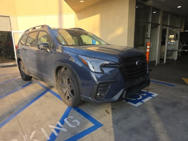 2023 Subaru Ascent Onyx Edition Limited's photo
