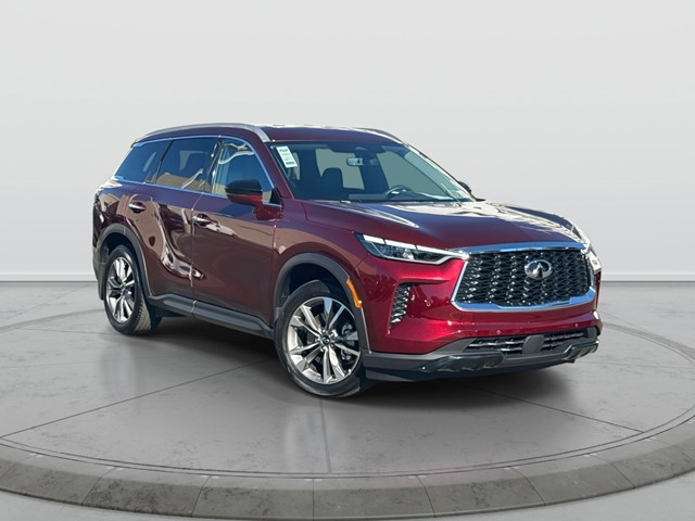 2025 INFINITI QX60 LUXE's photo