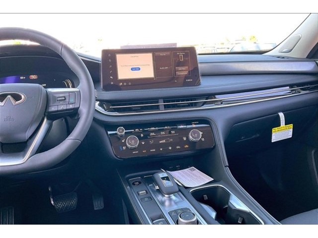 2026 INFINITI QX60 LUXE - Photo 6