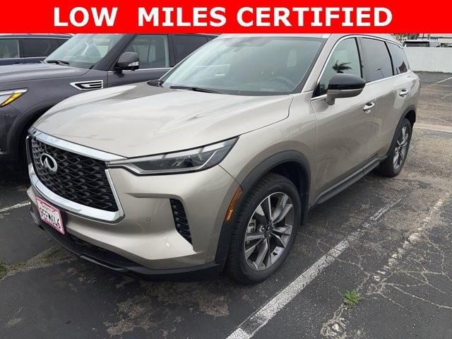 2023 INFINITI QX60 LUXE's photo