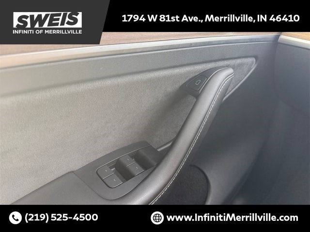 2023 Tesla Model Y Long Range's photo