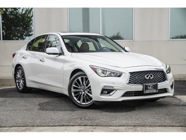 2024 INFINITI Q50 LUXE LUXE RWD Twin Turbo Premium Unleaded V-6 3.0 L/183 [11]