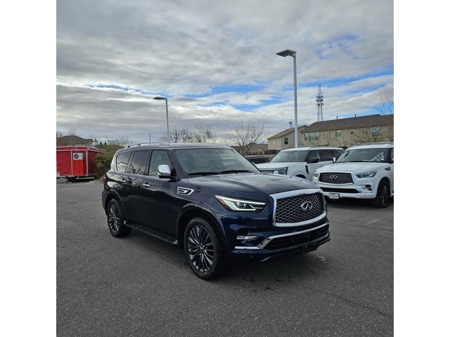 2023 INFINITI QX80 Sensory 4WD's photo