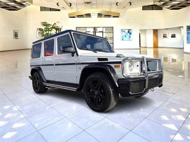 2017 Mercedes-Benz G-Class AMG G 63 AMG G 63 4MATIC SUV Twin Turbo Premium Unleaded V-8 5.5 L/333 [0]