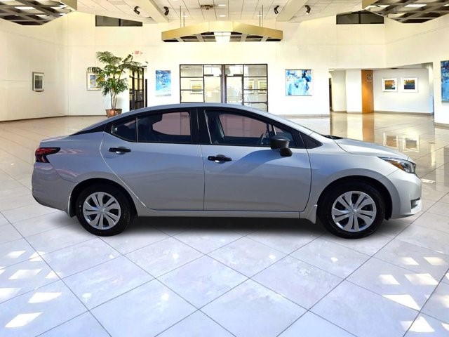 2025 Nissan Versa Sedan S - Photo 8