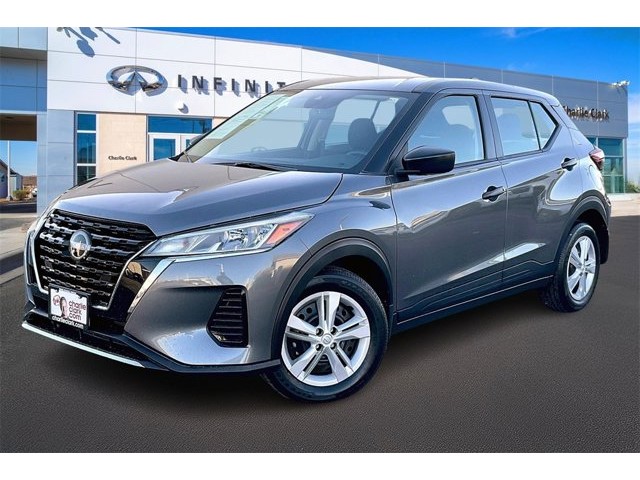 2025 Nissan KICKS PLAY Base