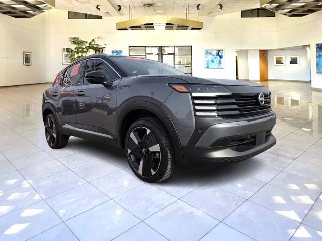 2025 Nissan Kicks SR SR FWD Regular Unleaded I-4 2.0 L/122 [1]