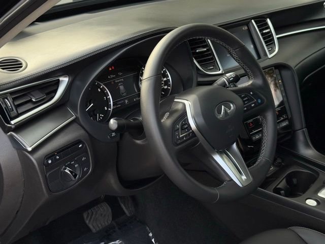 2025 INFINITI QX50 PURE PURE AWD Intercooled Turbo Premium Unleaded I-4 2.0 L/122 [13]