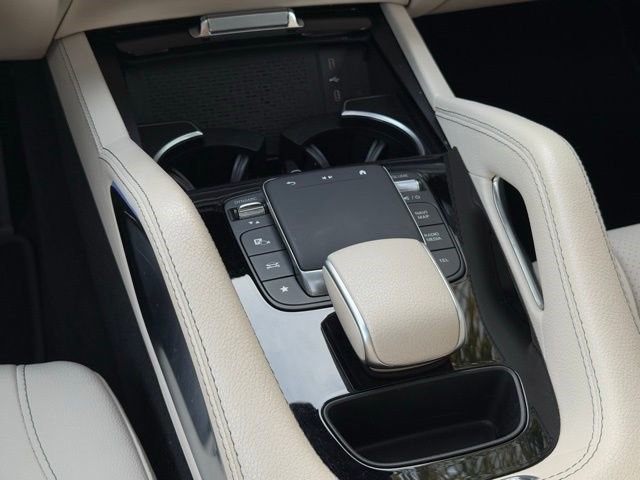 2024 Mercedes-Benz GLE GLE 450e Plug-In Hybrid GLE 450e Plug-In Hybrid 4MATIC SUV Intercooled Turbo Gas/Electric I-4 2.0 L/121 [22]