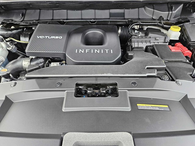 New 2026 DEEP EMERALD INFINITI LUXE image 23