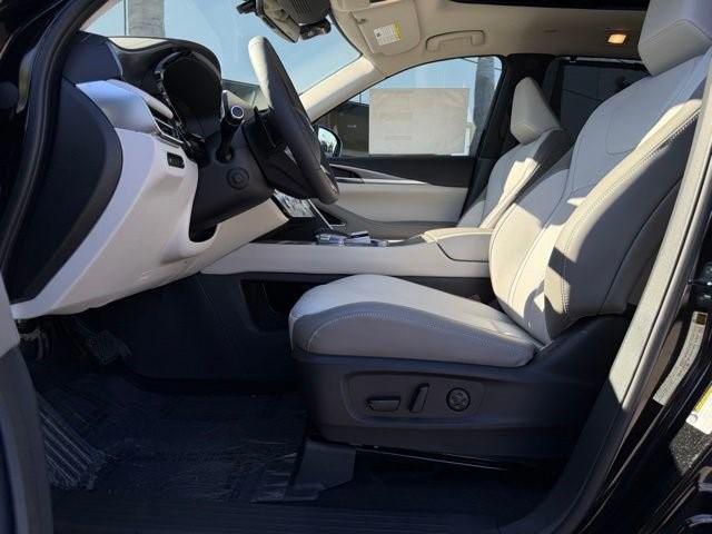 2026 INFINITI QX60 LUXE - Photo 15