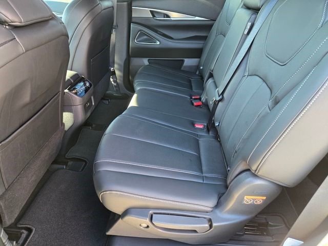 2025 INFINITI QX60 LUXE - Photo 14